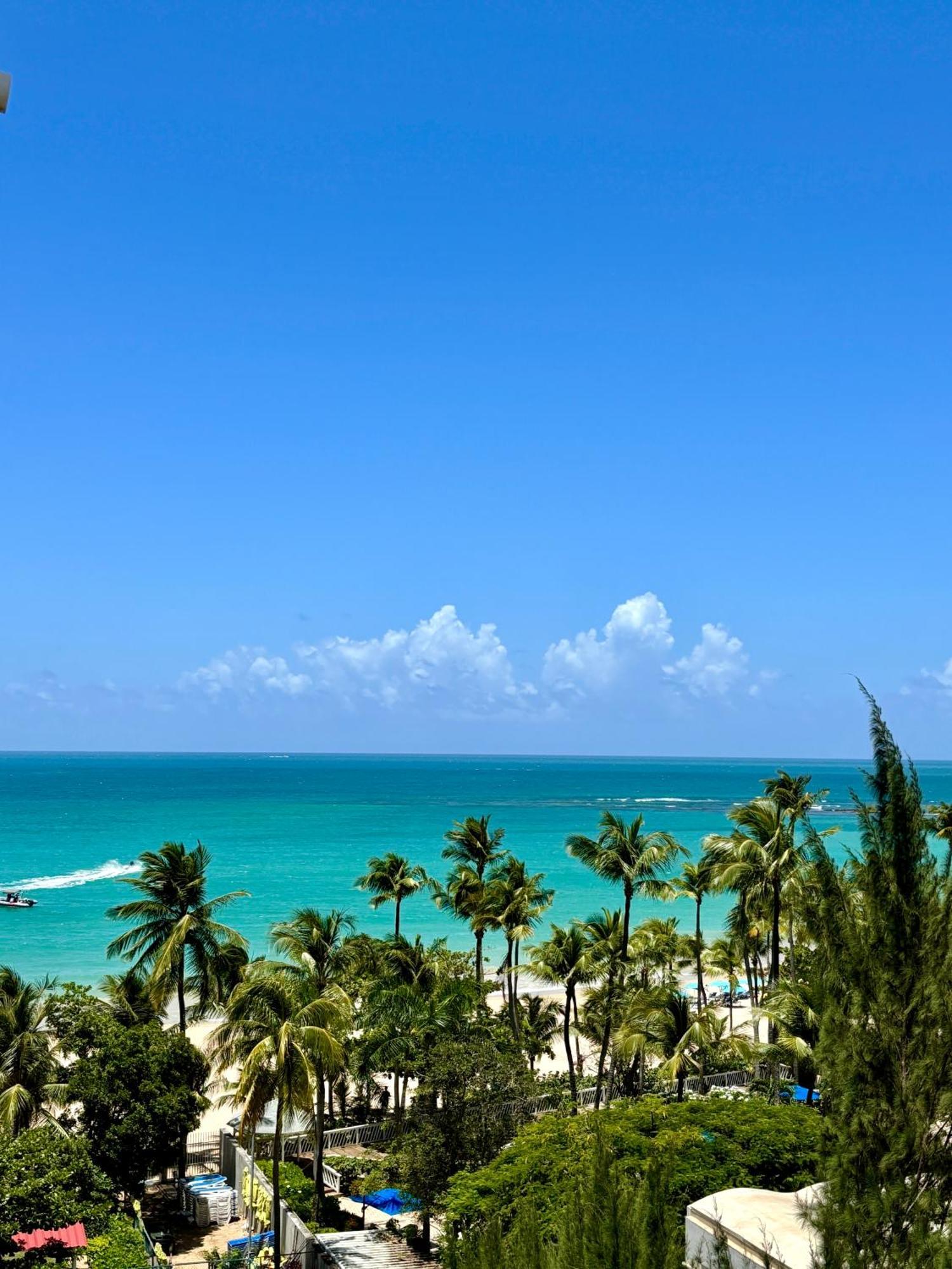 Downtown Beachfront Isla Verde Luxury Apartment San Juan Exterior photo